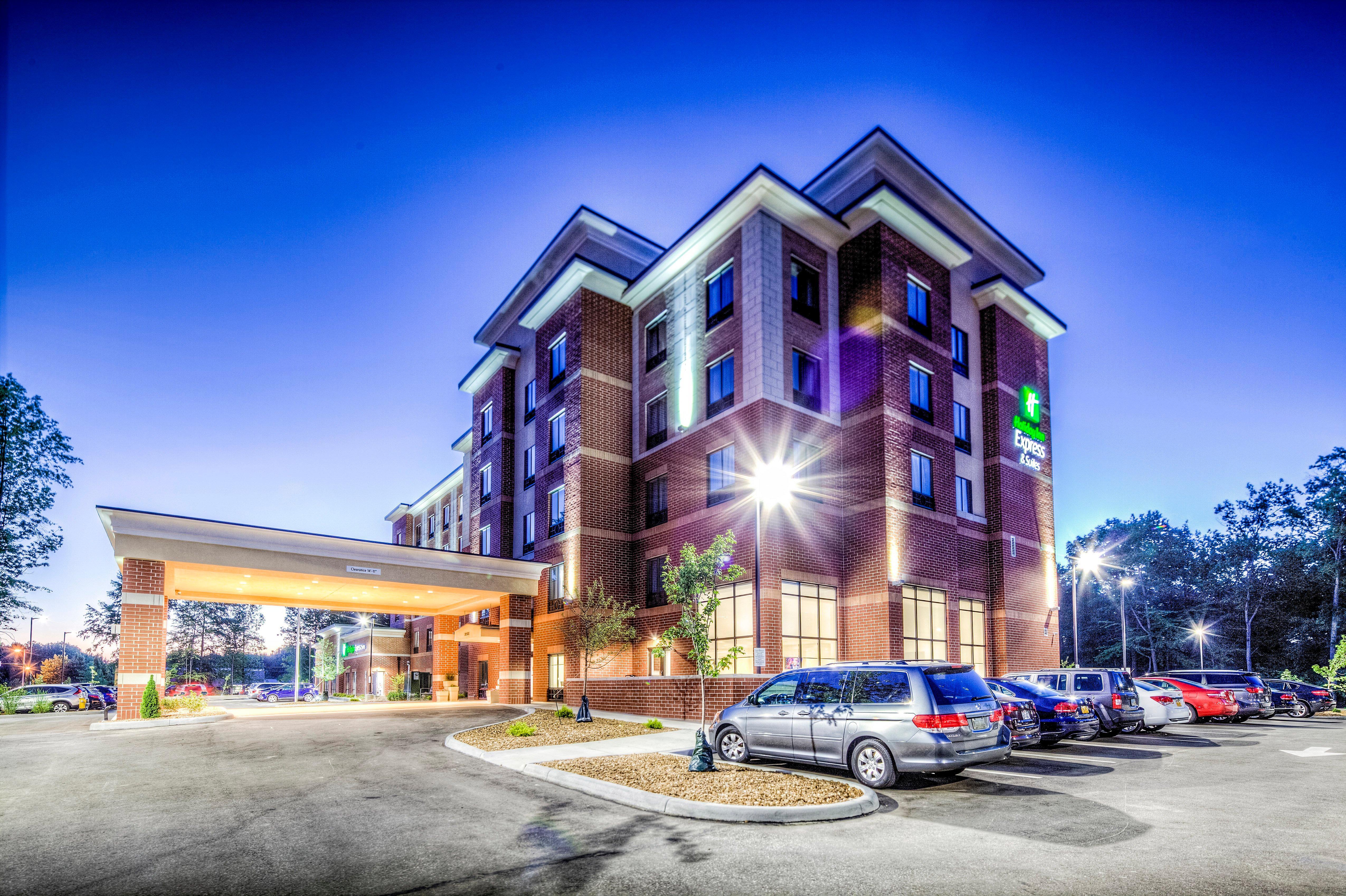 Holiday Inn Express & Suites Cleveland/Westlake By Ihg Zewnętrze zdjęcie