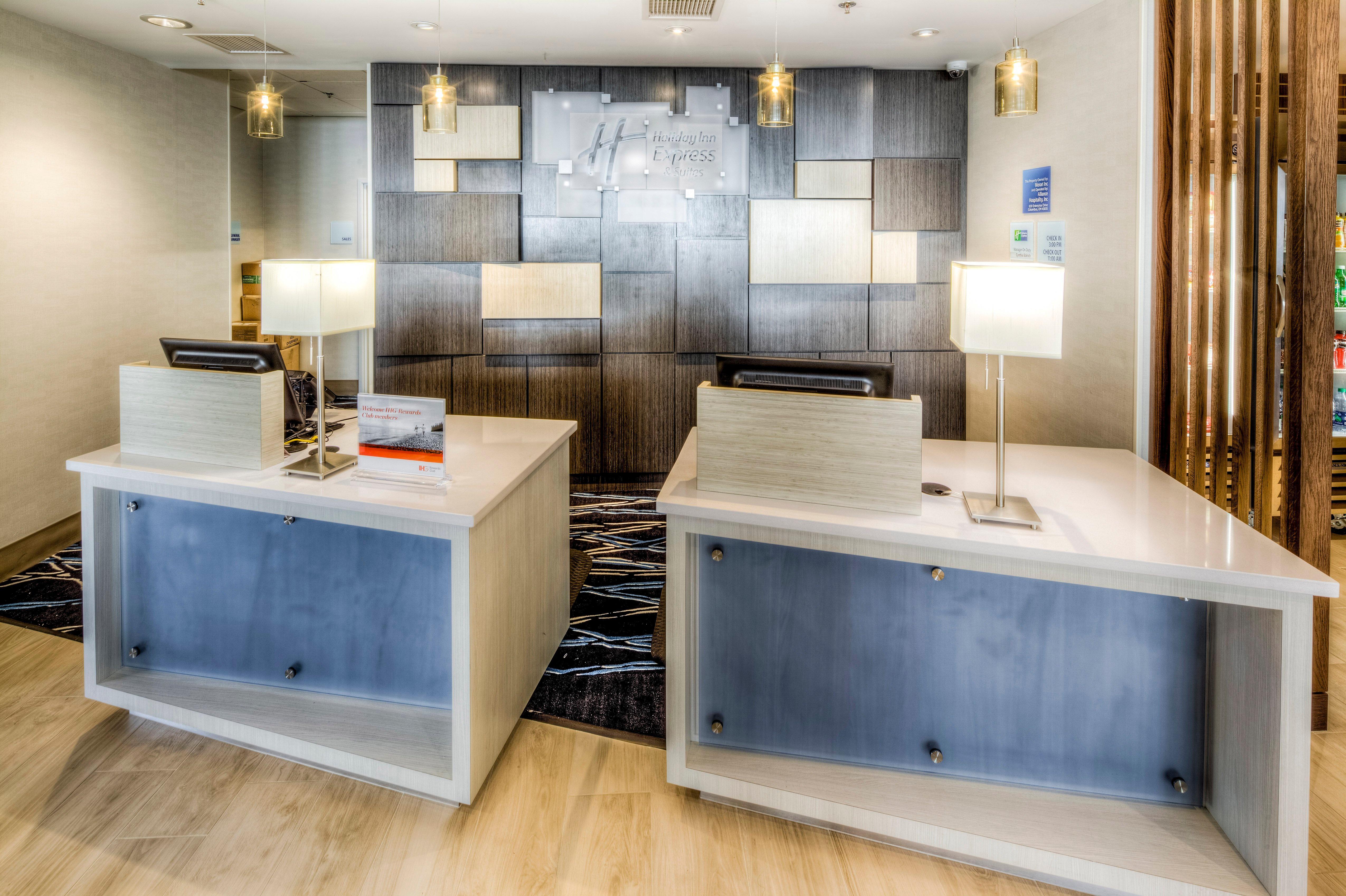 Holiday Inn Express & Suites Cleveland/Westlake By Ihg Zewnętrze zdjęcie
